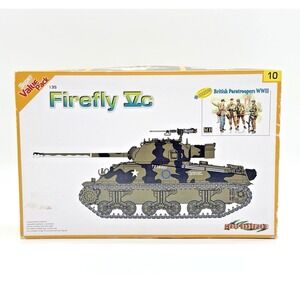 1:35 Scale Cyber-Hobby Dragon 9110 Firefly Vc Sherman Super Value Pack w/ Troops
